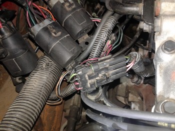 20200221_180427.jpg (1.8 MiB) Viewed 67224 times Connector to injectors